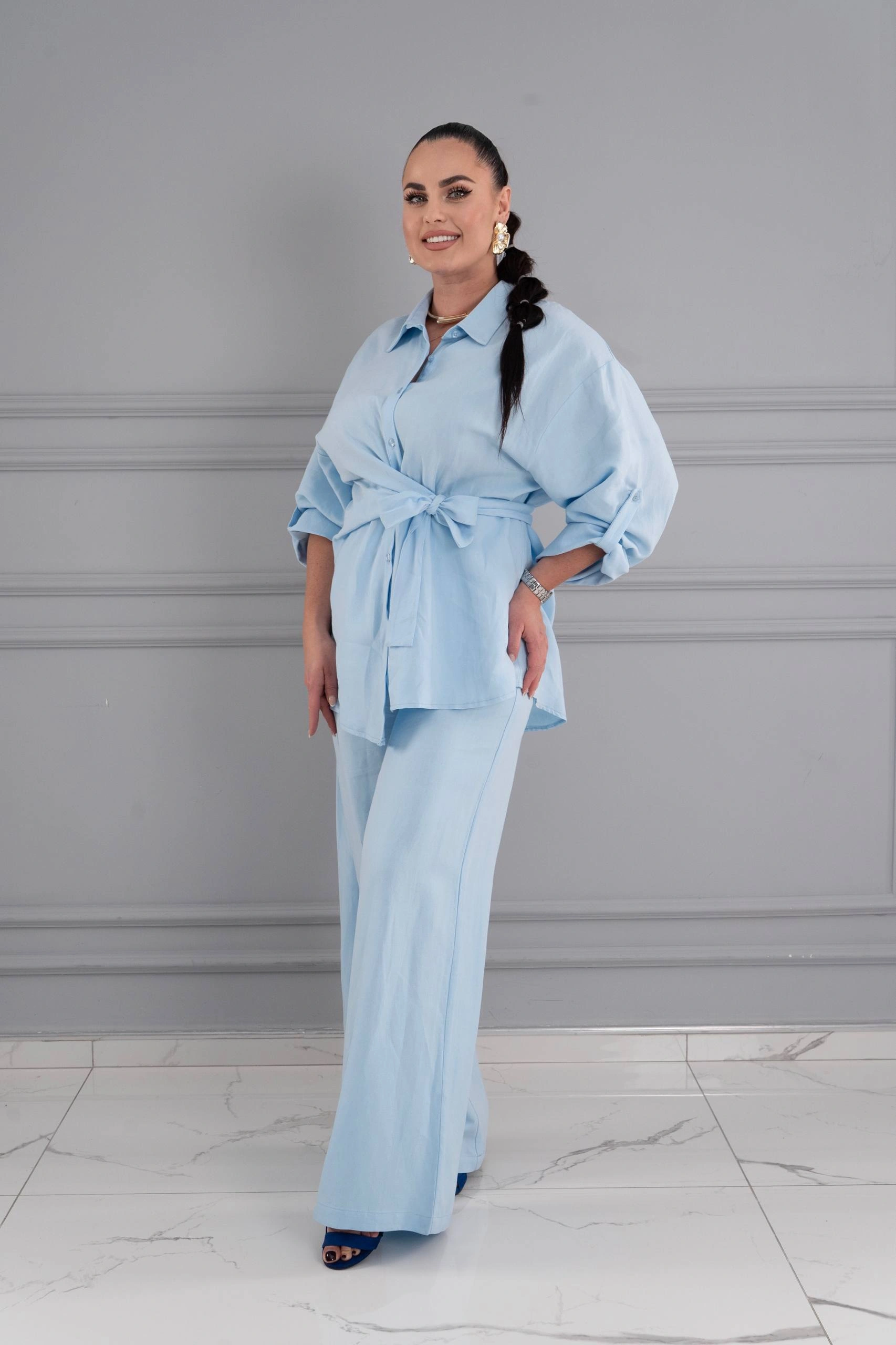 Ледяной голубой