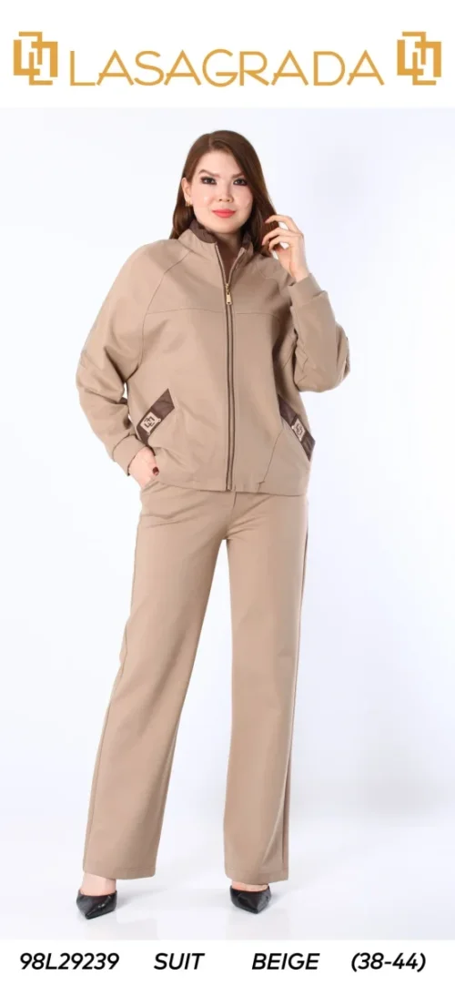 Костюмы и комплекты LASAGRADA (Beige, модель L29239) оптом