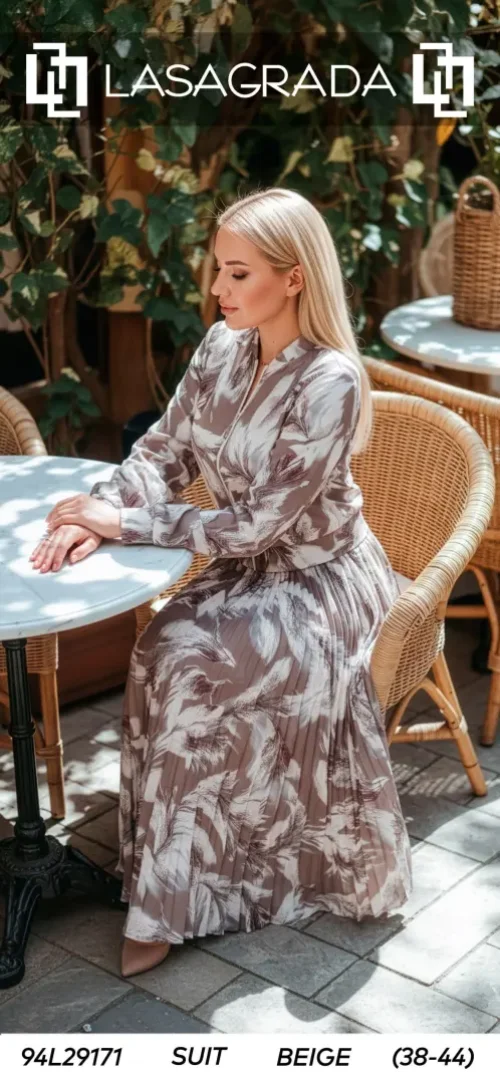Костюмы и комплекты LASAGRADA (Beige, модель L29171) оптом