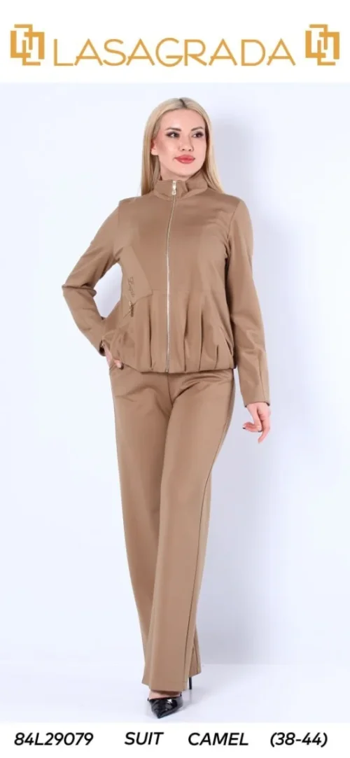 Костюмы и комплекты LASAGRADA (Camel, модель L29079) оптом