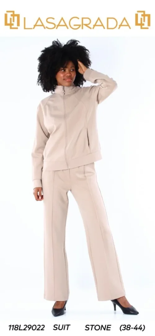 Костюмы и комплекты LASAGRADA (Beige, модель L29022) оптом