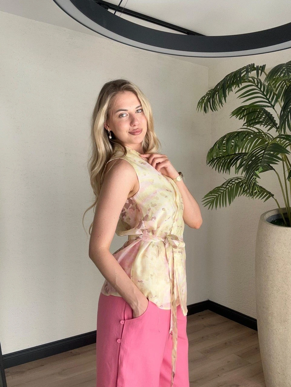 Безрукавка / Топ